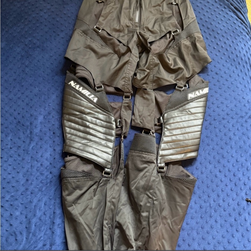NAMILIA Moto Floating Pants